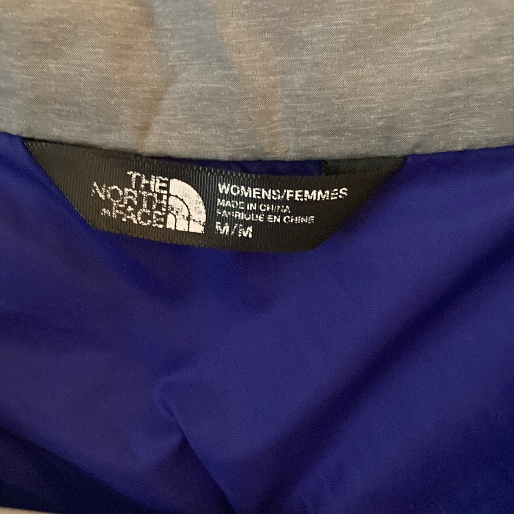 The North face light down coat - Picture 2 of 6